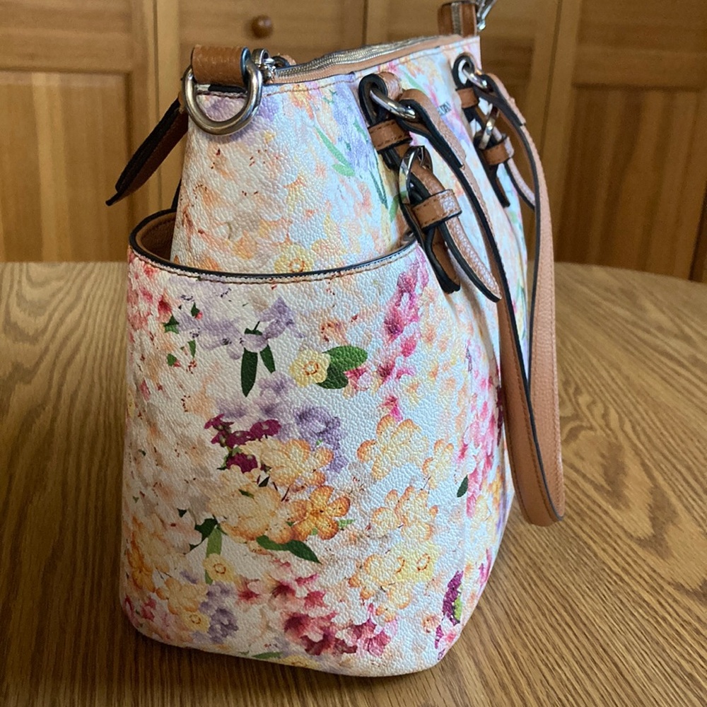 Dana Buchman “Cherry Tote” Crossbody Satchel - Picture 7 of 15